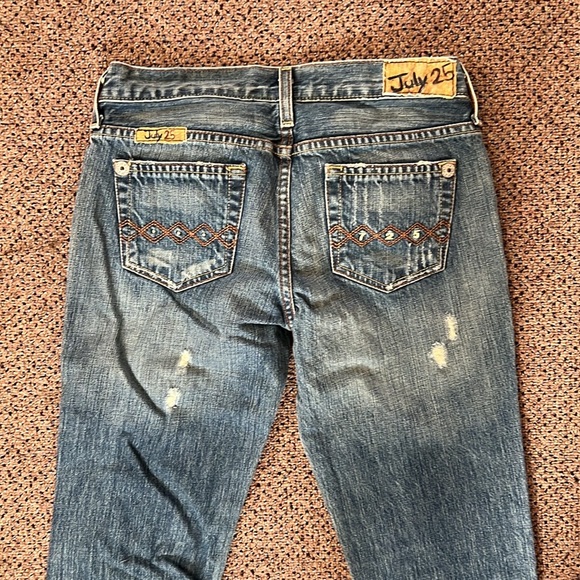 July 25 Jeans - Picture 5 of 5